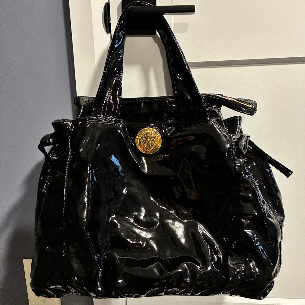 Gucci Black Patent Leather Hysteria bag